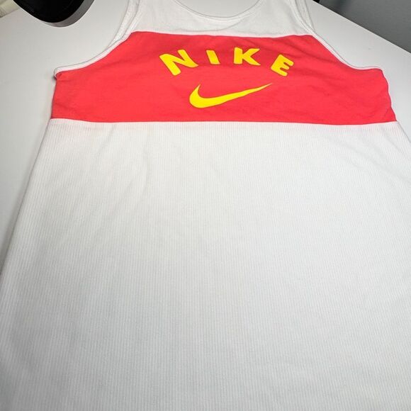 Nike Youth Girls Sports  Training white Red  Tank Top Size Large - Picture 1 of 6